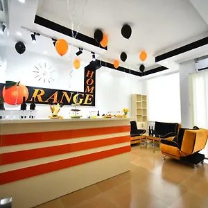 Orange 2* باتومي