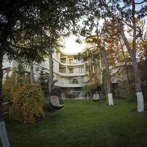 Beaumonde Garden טביליסי